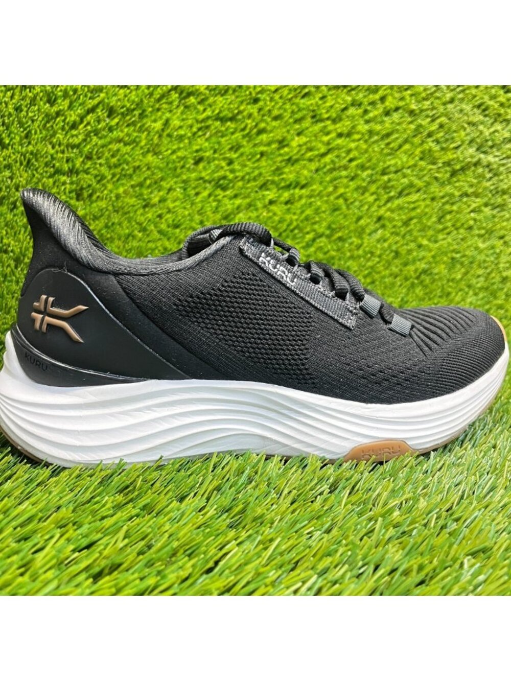 Kuru Atom 2 Womens Size 8.5 Black White Athletic Running Walking Shoes Sneakers